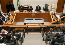 STJ reduz pena de Lula