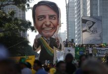 Atos pró-Bolsonaro não viram o jogo