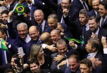 Levar para as ruas a luta contra a destruição da Previdência Pública