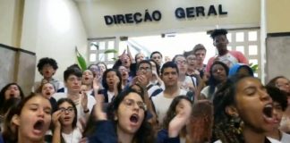 Estudantes expulsam interventor nomeado por Bolsonaro no CEFET-RJ
