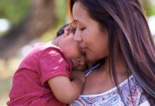 Abandono paterno e maternidade compulsória