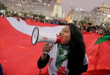 Fechamento do Congresso peruano