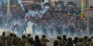 Equador em meio a uma verdadeira rebelião popular