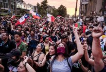 Chile: A manobra de Piñera para tirar de uma vez o povo das ruas
