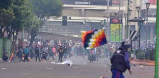 Manifestante Boliviano pede por ajuda da população latino americana em vídeo