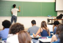 Juventude JÁ BASTA! se manifesta pela suspensão das atividades não essenciais na USP