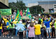 Bolsonaro defende ditadura! Mobilizar é urgente!