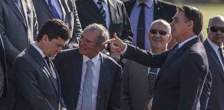 Moro fora do governo