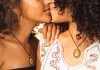 Mulheres que amam mulheres: As opressões sofridas por lésbicas e bissexuais