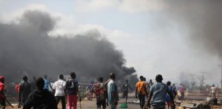 Nigéria: Sangrenta repressão aos protestos contra a violência policial