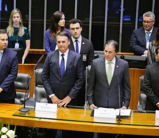 Bolsonaro sai vitorioso da eleição no Congresso