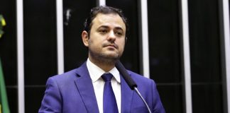 Em defesa da independência do PSOL