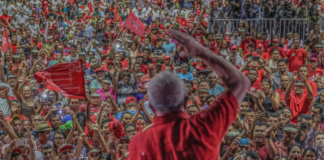 Bolsonaro é a barbárie!