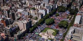 Um primeiro passo para derrotar o plano Milei