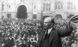 O que significa assumir a militância como “profissão”?