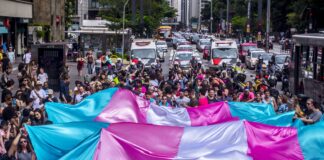 Lula e a linguagem neutra: o governo da frente ampla se dispõe mais uma vez a abandonar os marginalizados