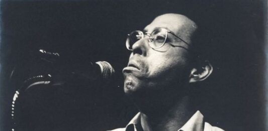 Nos deixa Jards Macalé, mestre da negra melodia brasileira