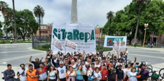 A superexploração dos entregadores e a reforma trabalhista de Milei