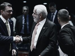 Congresso aprova redução de penas aos golpistas