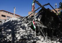 A trégua com o Irã e a crise política: uma humilhação para Trump