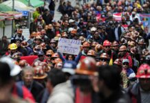 A Greve Geral na Bolívia questiona o governo Paz