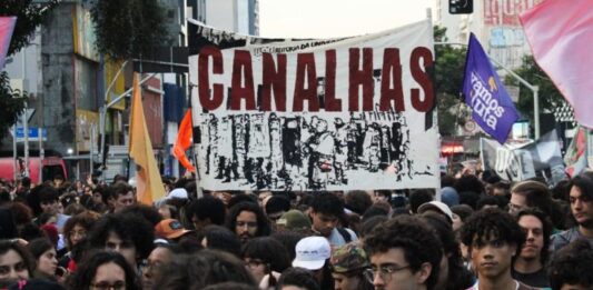 Unificar as lutas rumo a uma greve estadual da educação e dos serviços públicos