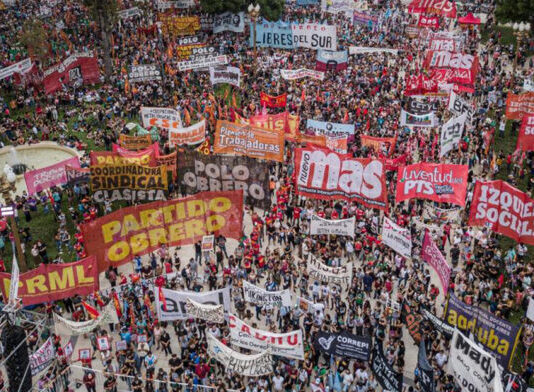 A esquerda diante da oportunidade histórica de se unificar e ser uma alternativa para milhões