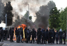 Belfast: a extrema direita desencadeia (novamente) uma onda de violência racista no Reino Unido