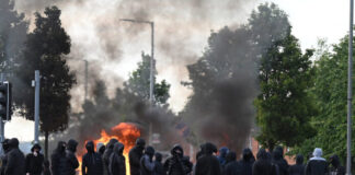 Belfast: a extrema direita desencadeia (novamente) uma onda de violência racista no Reino Unido