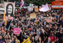 Lutar para garantir a não punição e a readequação do calendário universitário!