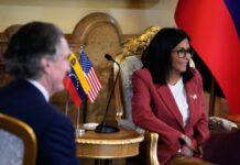 O curioso experimento “MAGA-chavista” que definirá o futuro da Venezuela