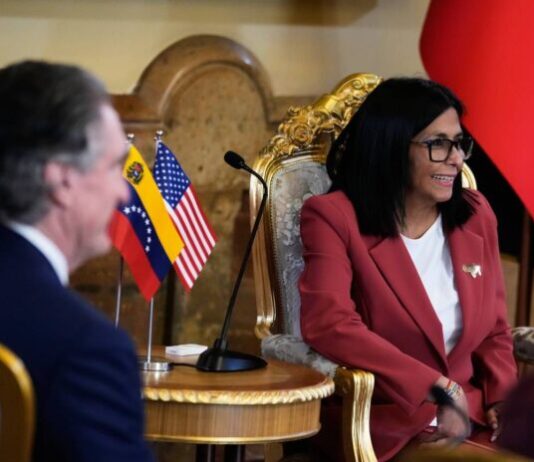 O curioso experimento “MAGA-chavista” que definirá o futuro da Venezuela
