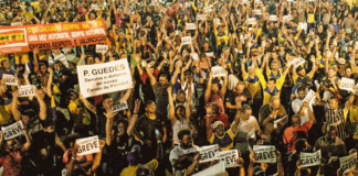É greve porque é grave! Trabalhadores dos Correios enfrentam “reestruturação” com desmonte e demissões