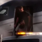 Flávio Bolsonaro foge em avião do narcotráfico